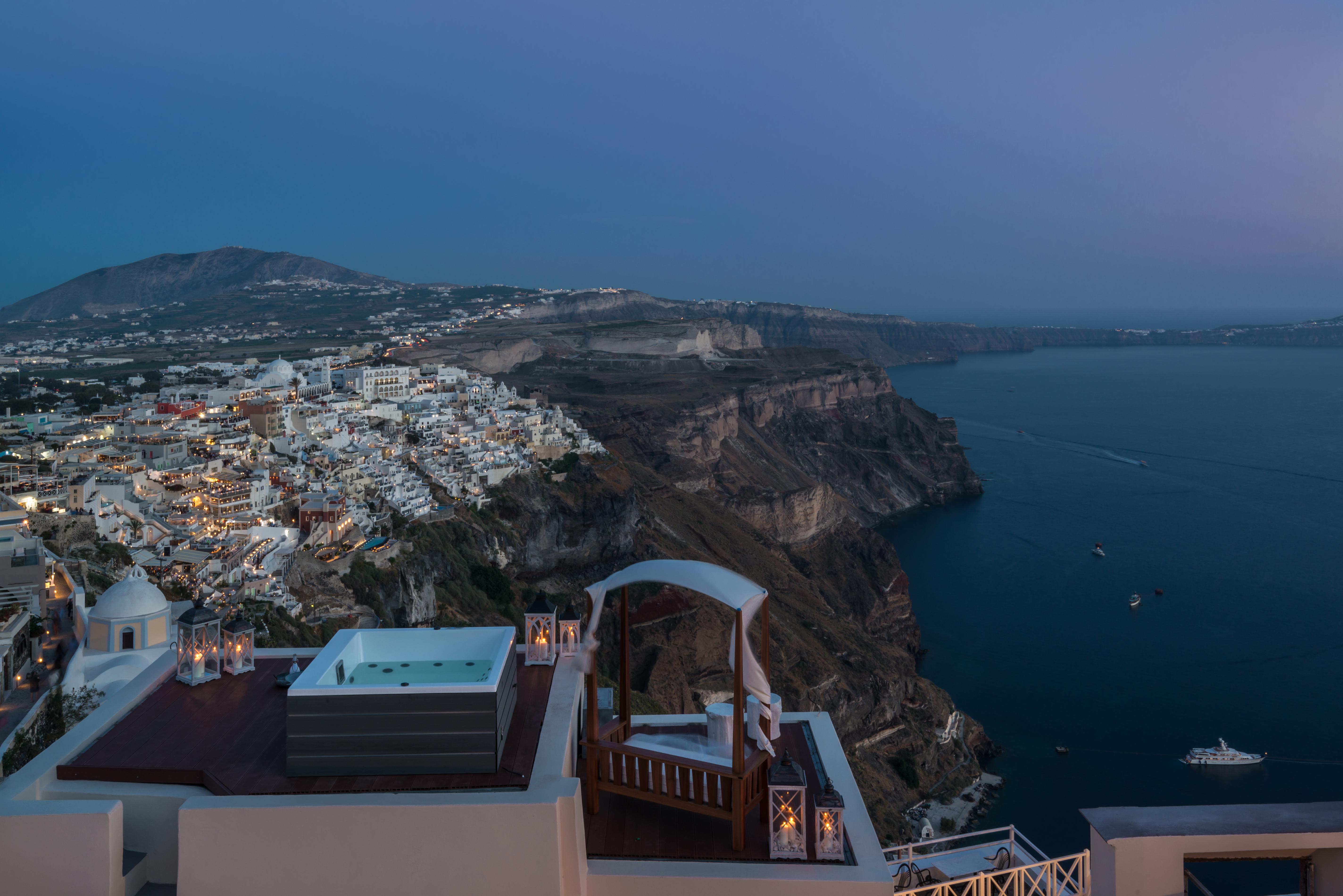 Mythical Blue Luxury Suites (Adults Only) Fira  Exteriör bild