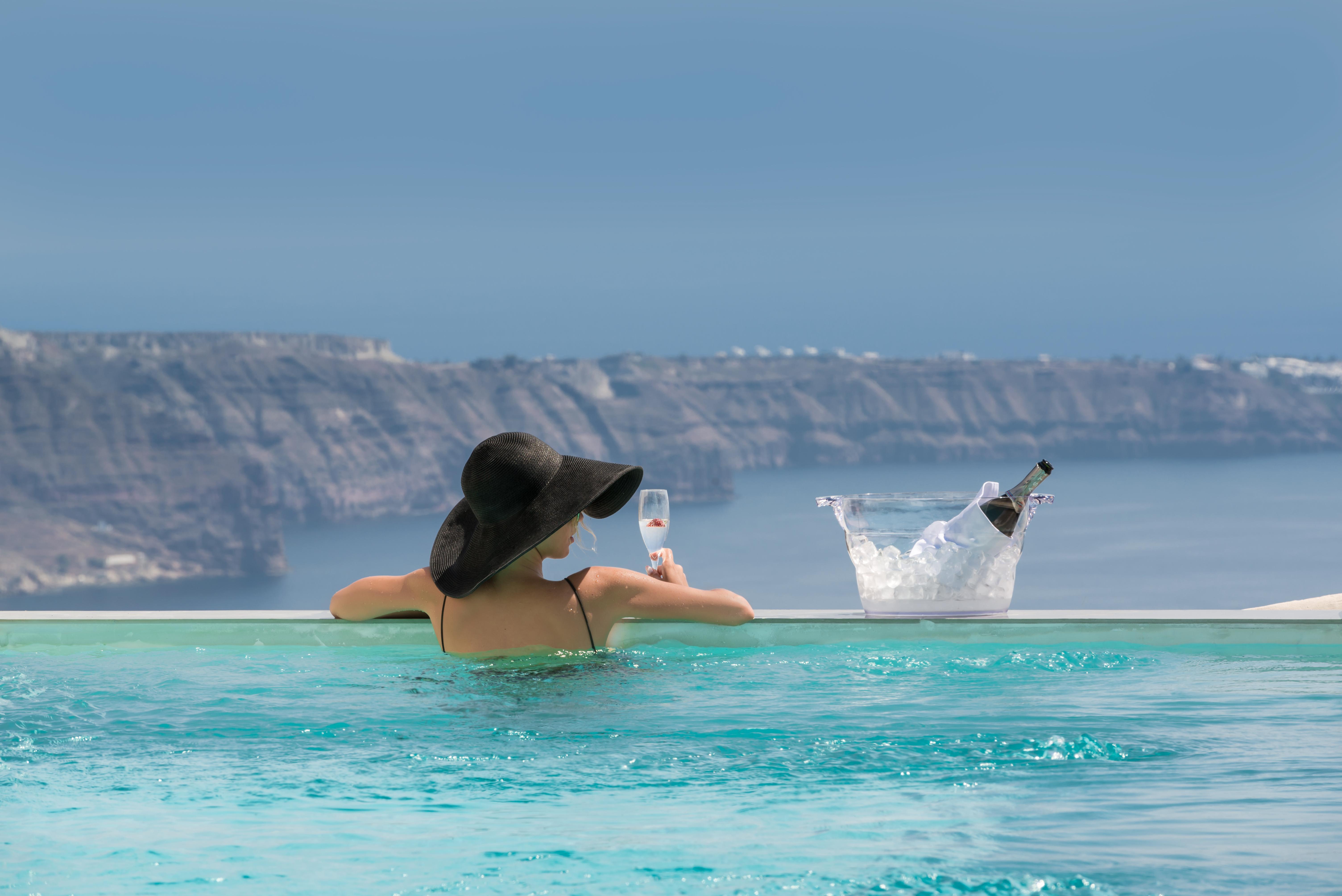 Mythical Blue Luxury Suites (Adults Only) Fira  Exteriör bild